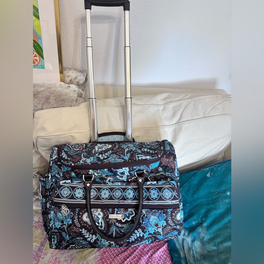 Vera Bradley Java Blue Rolling Carry On Bag Excellent condition, barely used